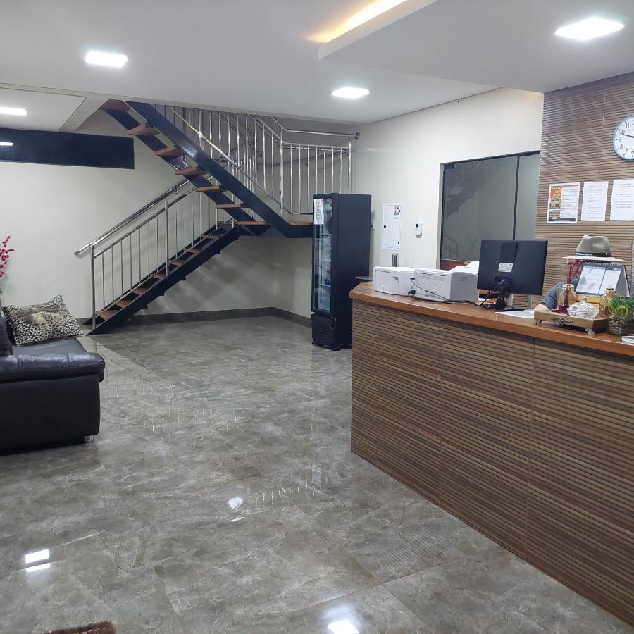 Hotel E Restaurante Na Chacara Dourados Esterno foto